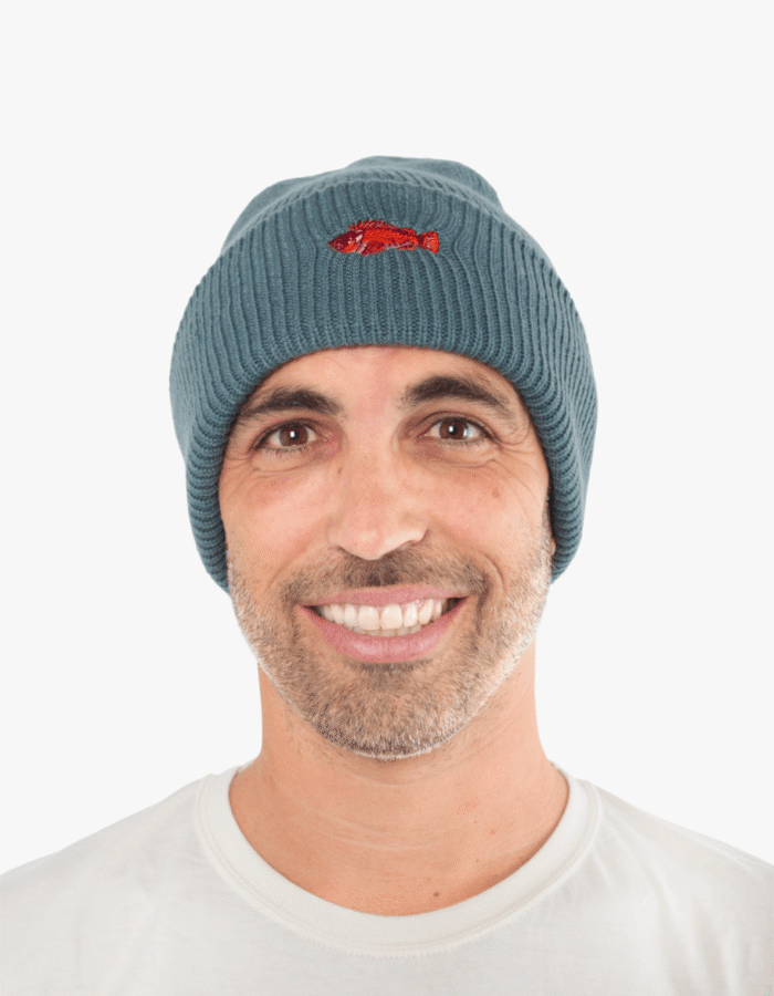 Gorra blava amb brodat "Cap-roig"