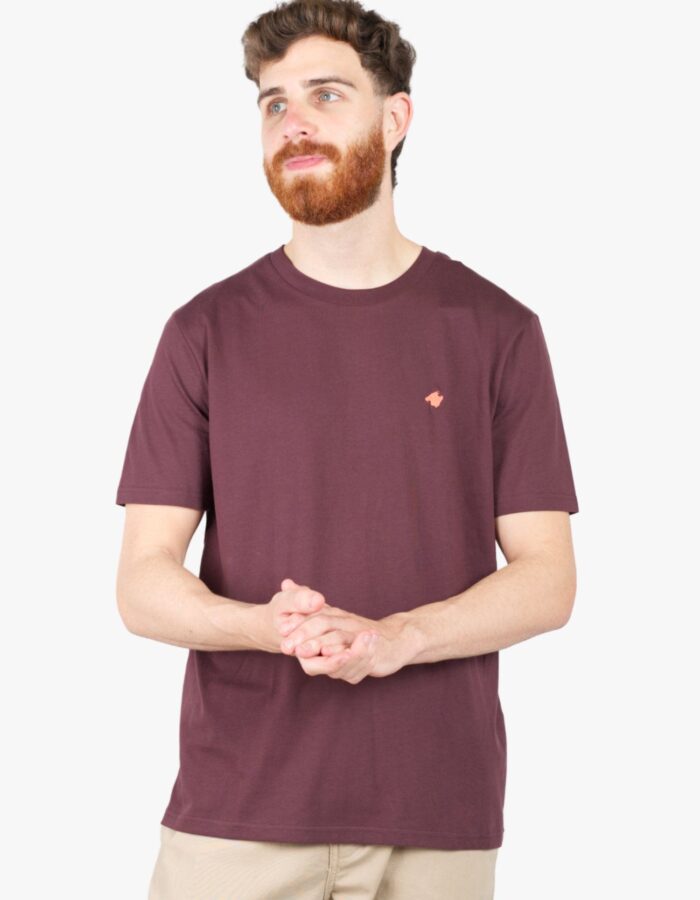 Camiseta burdeus amb brodat "Mallorca"
